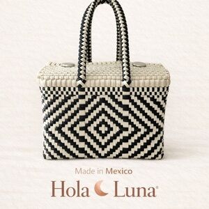 MADE IN MÉXICO MEDIUM WOVEN TOTE
